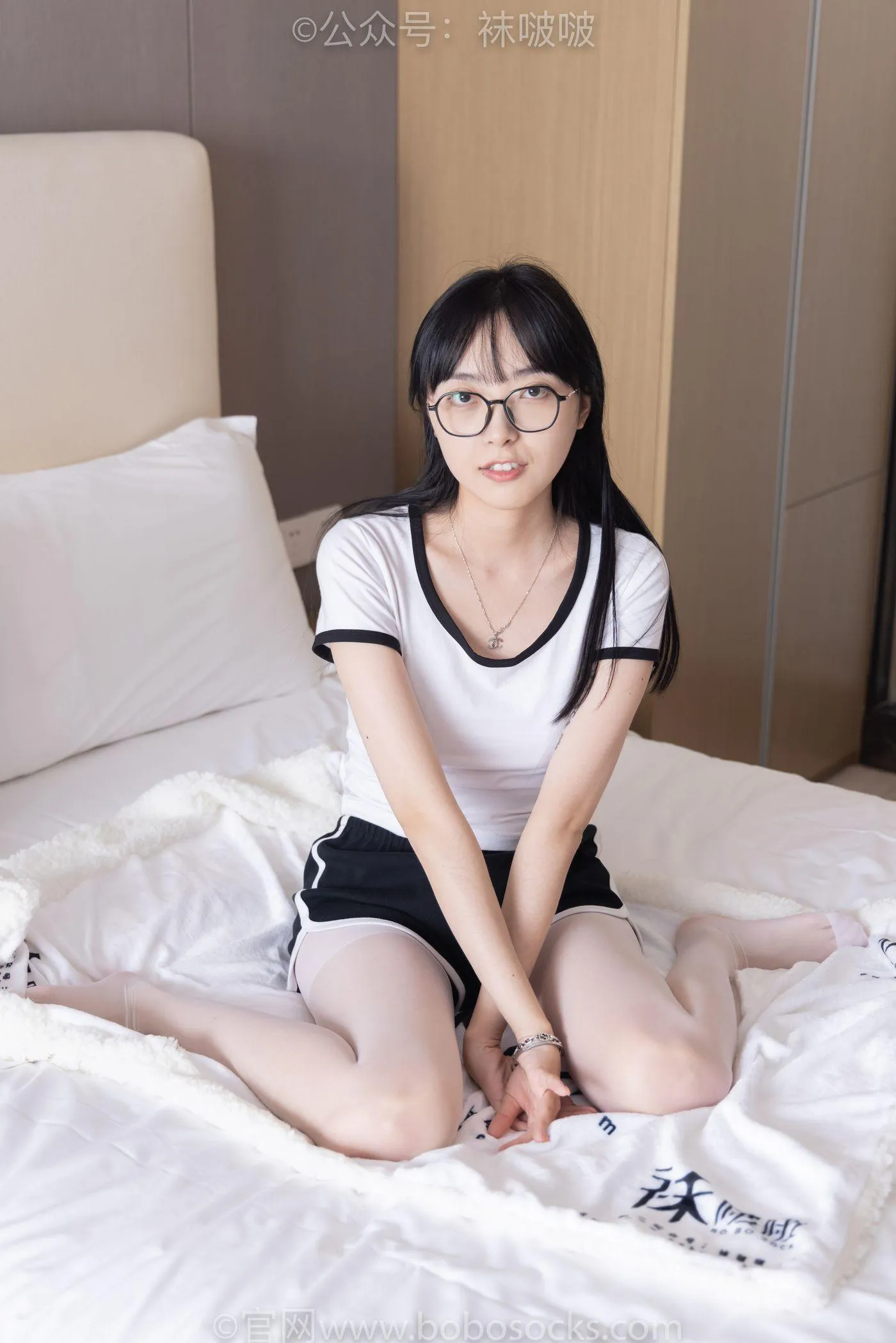 [BoBoSocks袜啵啵]NO.037 稚予-帆布鞋、短白棉袜、白丝 [136P]插图3